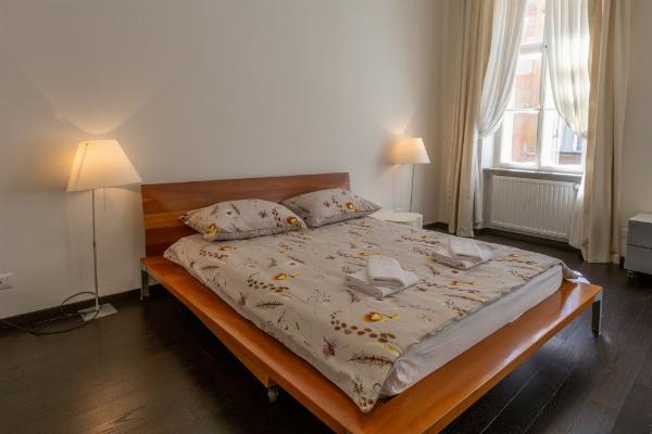 Aurelis Apartment